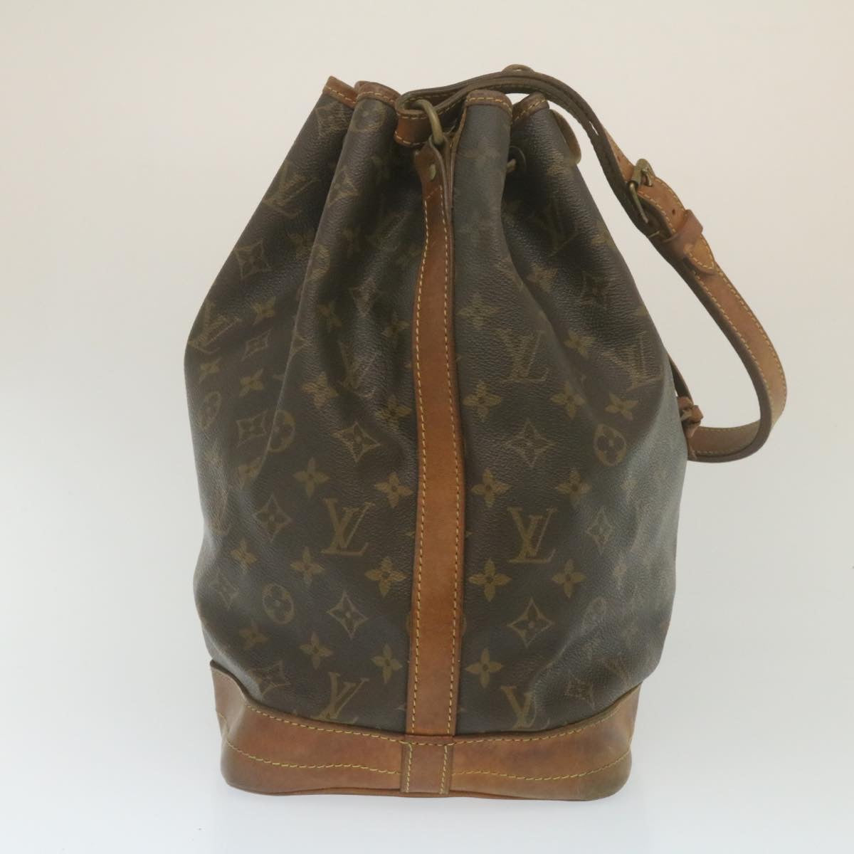 LOUIS VUITTON Monogram Noe Shoulder Bag M42224 LV Auth 29290