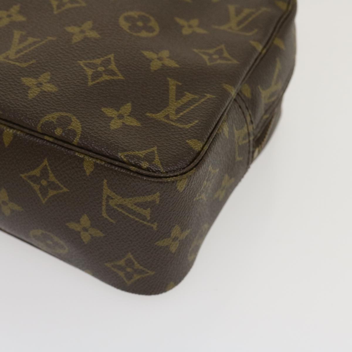 LOUIS VUITTON Monogram Trousse Toilette 28 Clutch Bag M47522 LV Auth 29575A