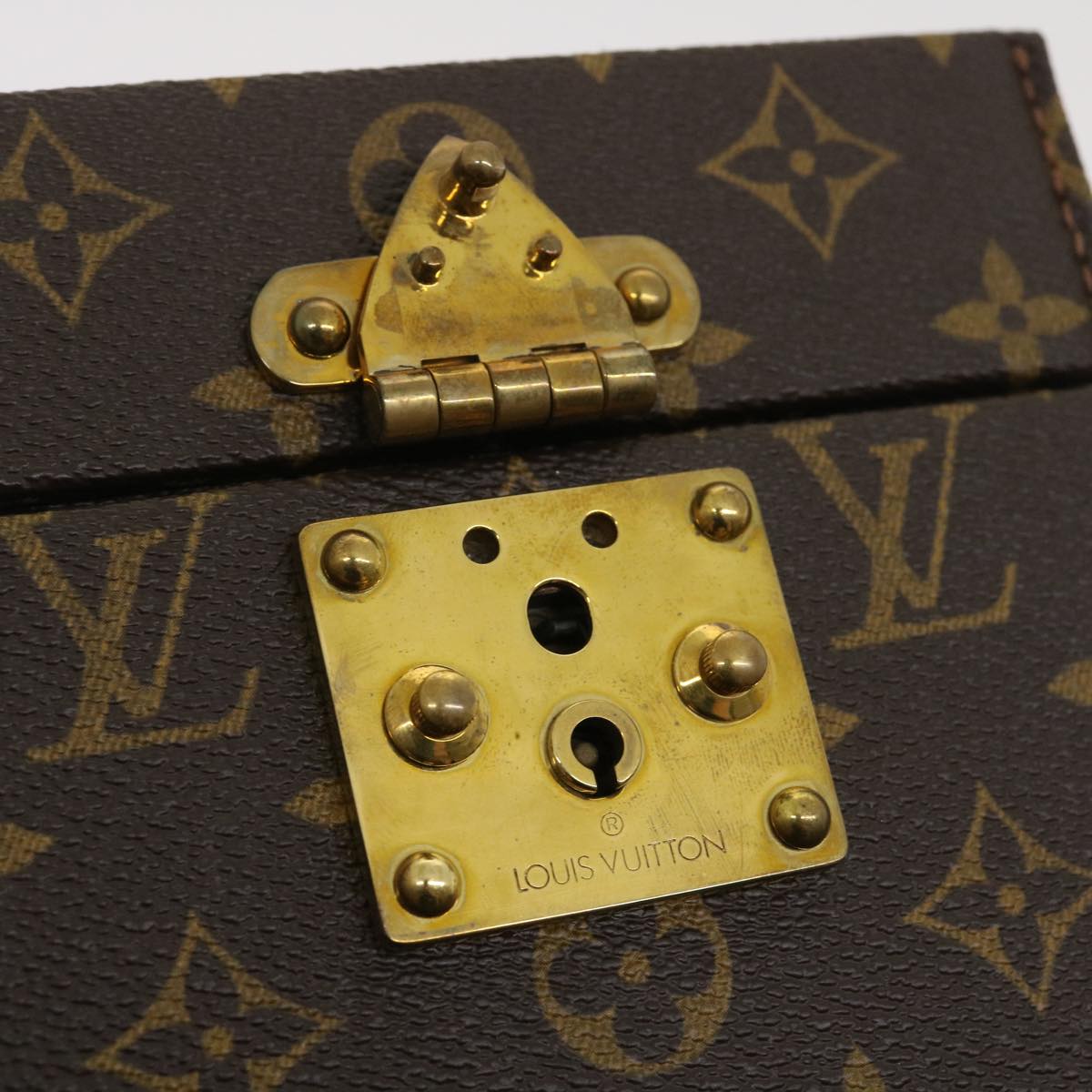 LOUIS VUITTON Monogram Coffret winding machine Accessory Case M48126 Auth 29828A