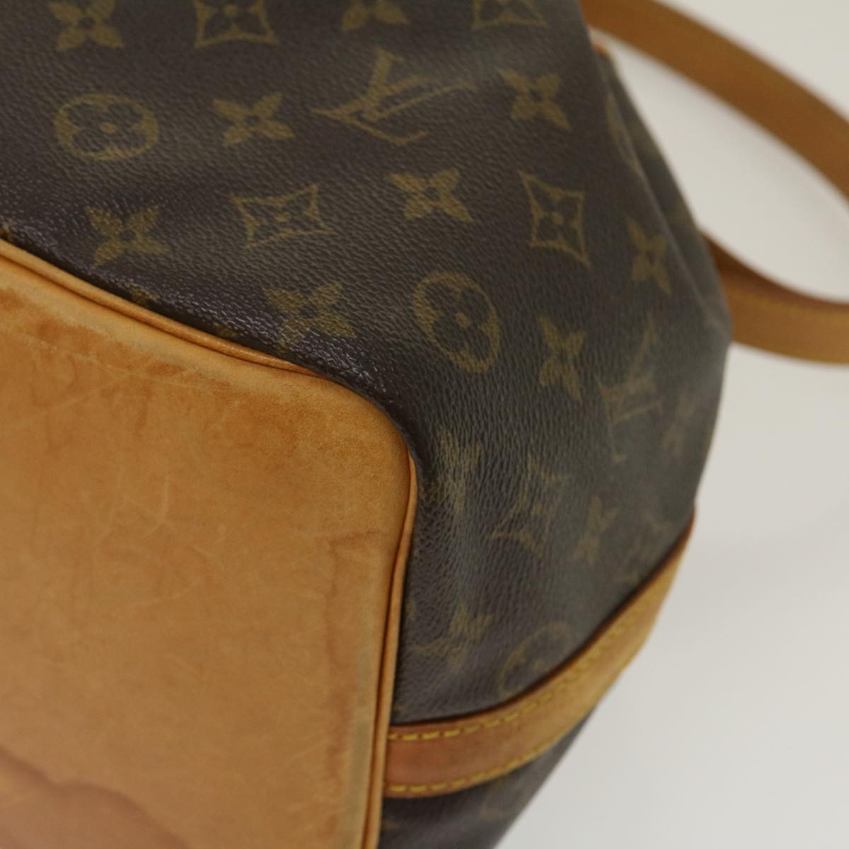 LOUIS VUITTON Monogram Petit Noe Shoulder Bag M42226 LV Auth 29985