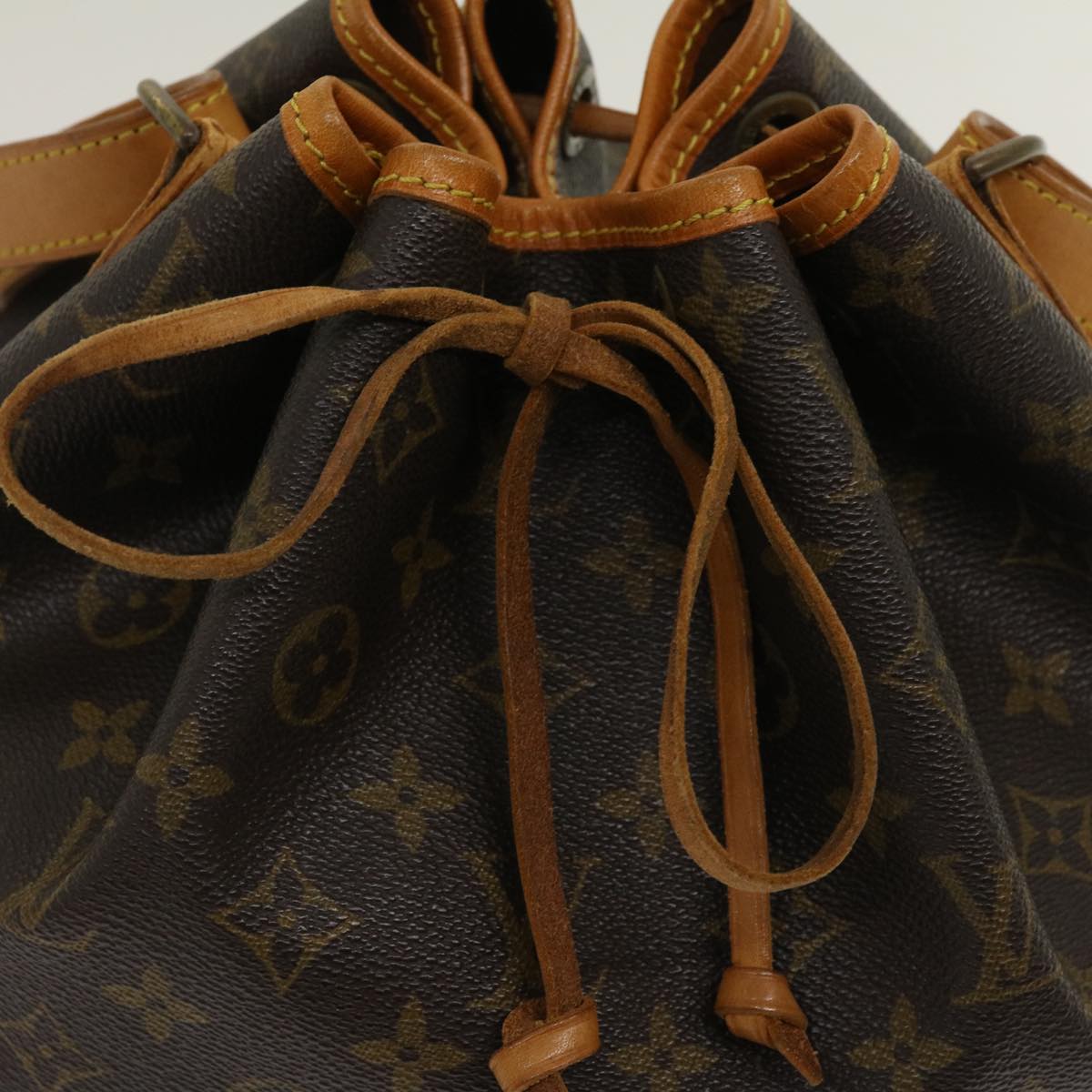 LOUIS VUITTON Monogram Petit Noe Shoulder Bag M42226 LV Auth 29985