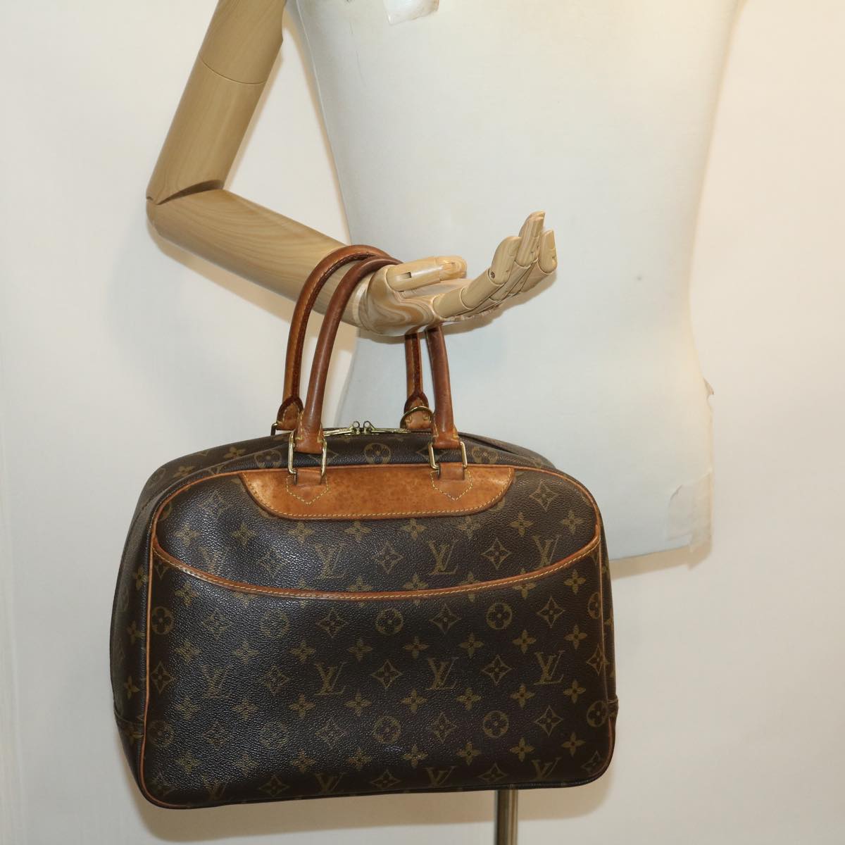 LOUIS VUITTON Monogram Deauville Hand Bag M47270 LV Auth 30005