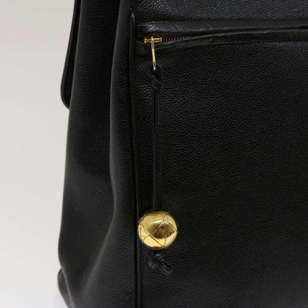 CHANEL Chain Turn Lock Shoulder Bag Caviar Skin Black Gold CC Auth 30035