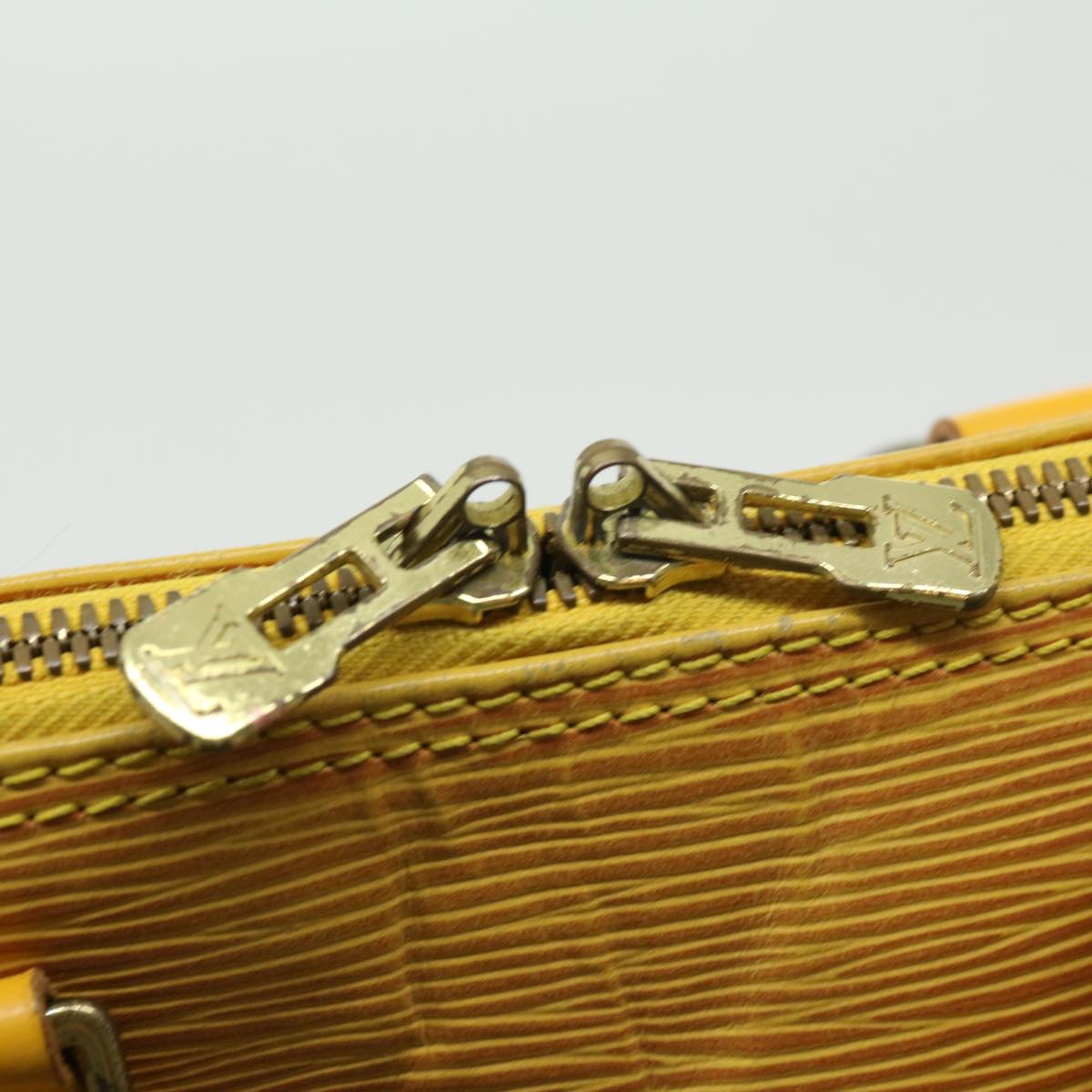 LOUIS VUITTON Epi Alma Hand Bag Yellow M52149 LV Auth 30067