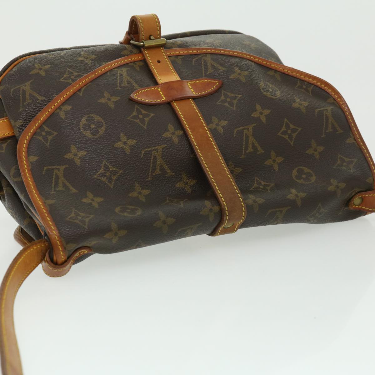 LOUIS VUITTON Monogram Saumur 30 Shoulder Bag M42256 LV Auth 30072