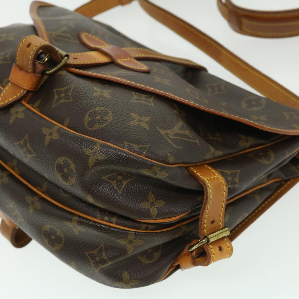 LOUIS VUITTON Monogram Saumur 30 Shoulder Bag M42256 LV Auth 30072