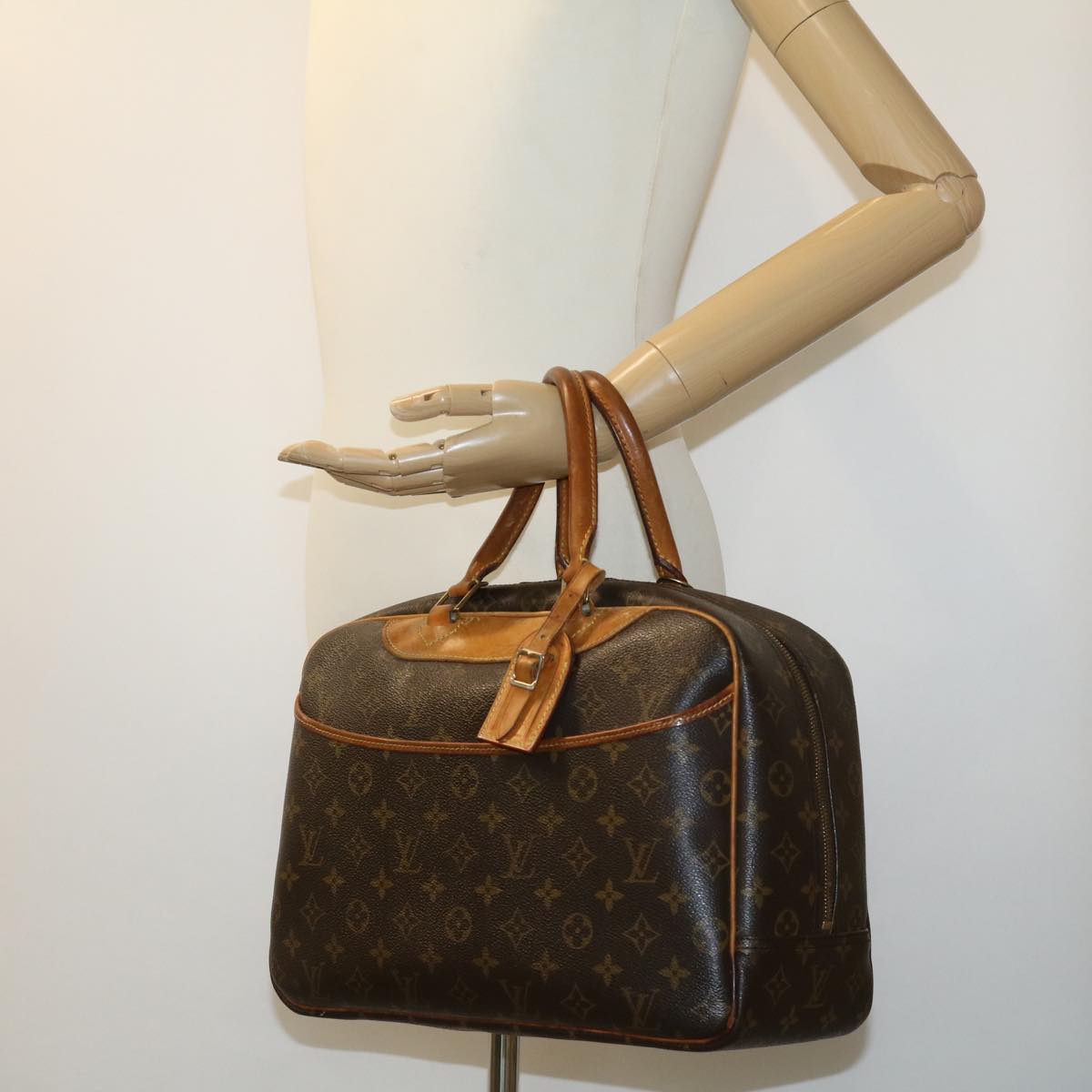 LOUIS VUITTON Monogram Deauville Hand Bag M47270 LV Auth 30132