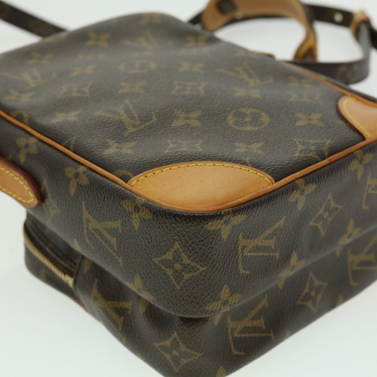 LOUIS VUITTON Monogram Amazon Shoulder Bag M45236 LV Auth 30296