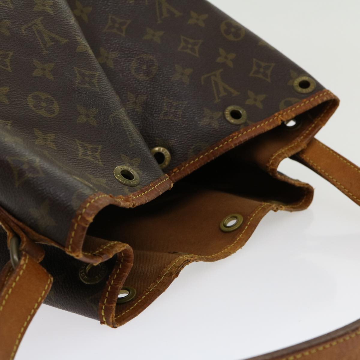 LOUIS VUITTON Monogram Noe Shoulder Bag M42224 LV Auth 30408