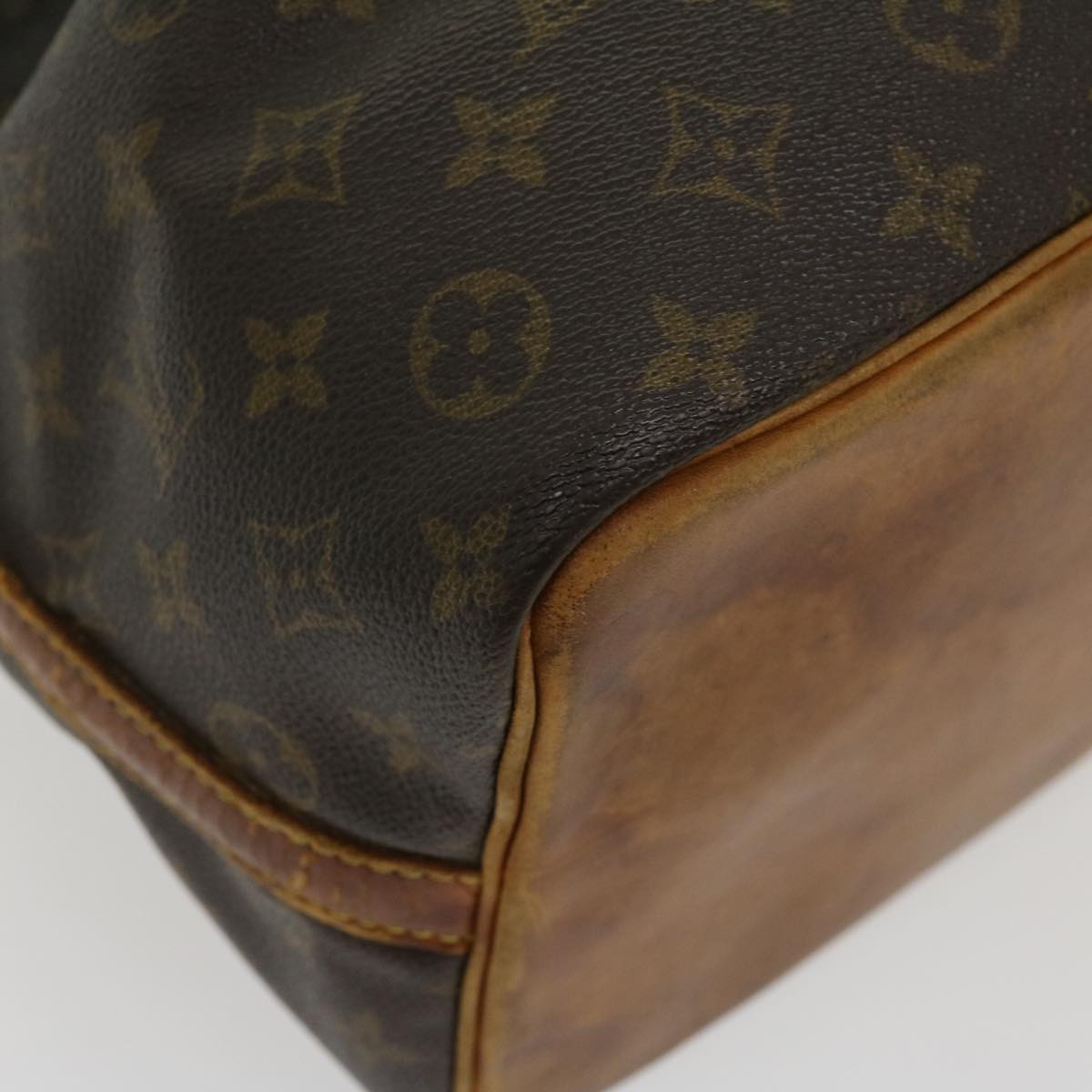 LOUIS VUITTON Monogram Petit Noe Shoulder Bag M42226 LV Auth 30433