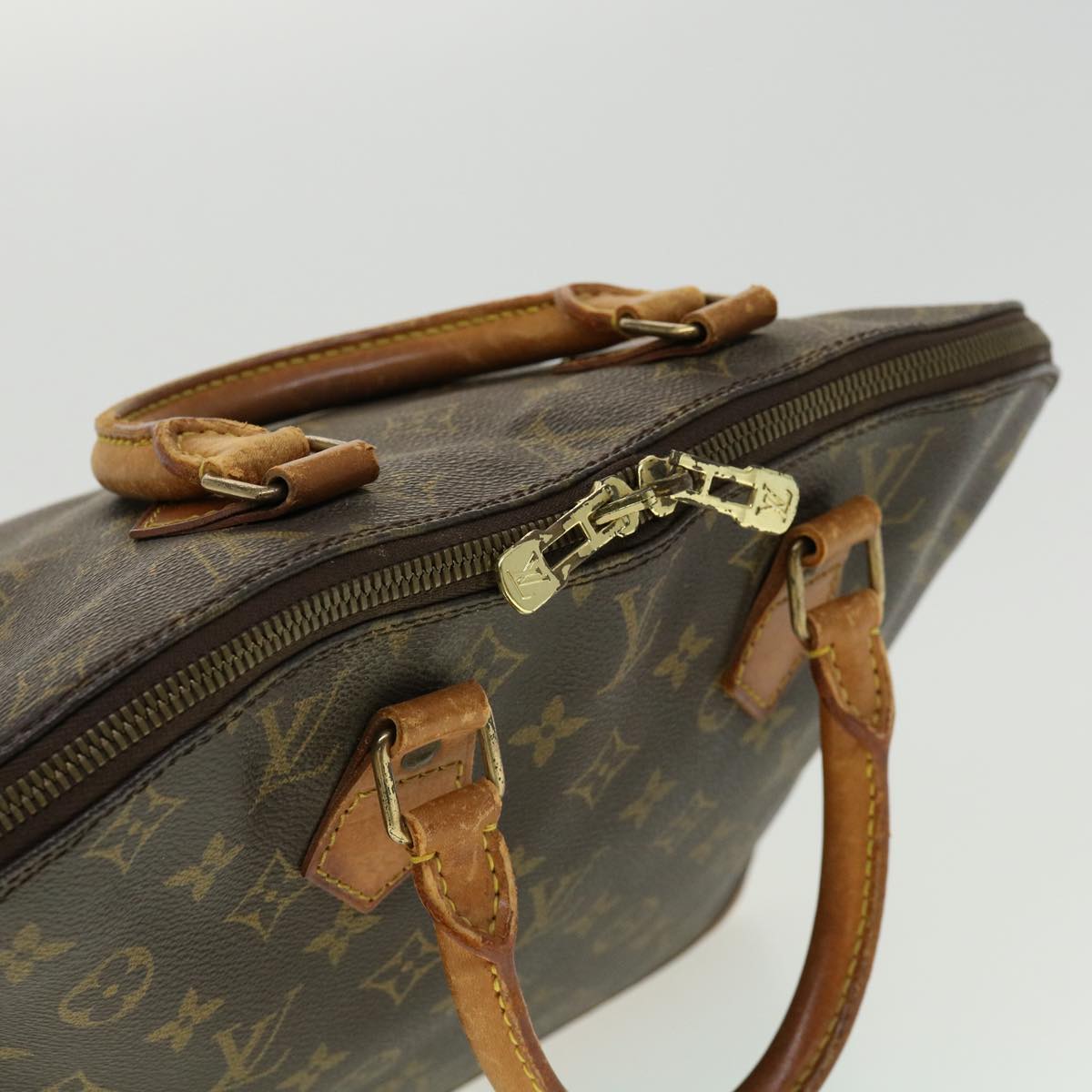 LOUIS VUITTON Monogram Alma Hand Bag M51130 LV Auth 30565