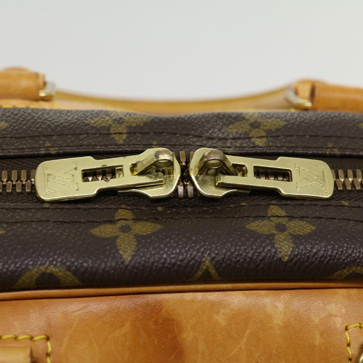 LOUIS VUITTON Monogram Evasion Boston Bag M41443 LV Auth 30796