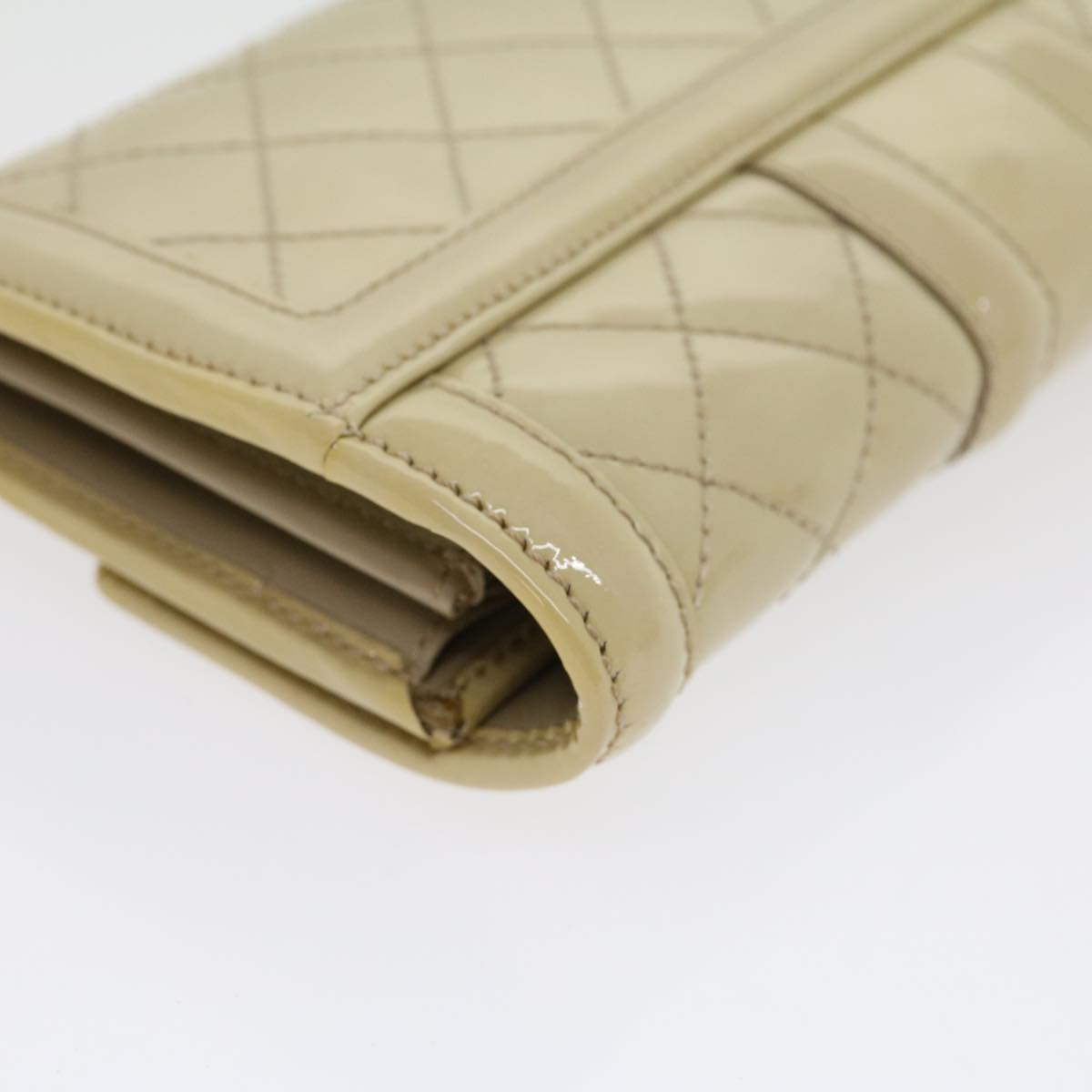 BURBERRY Long Wallet Enamel Beige Auth 30970