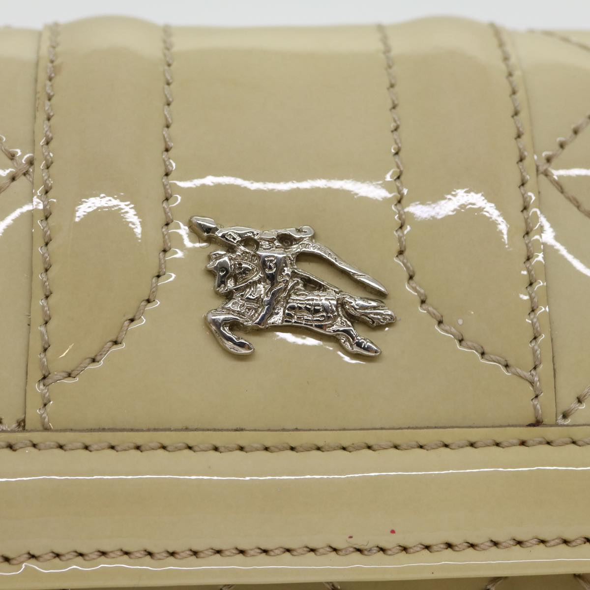 BURBERRY Long Wallet Enamel Beige Auth 30970