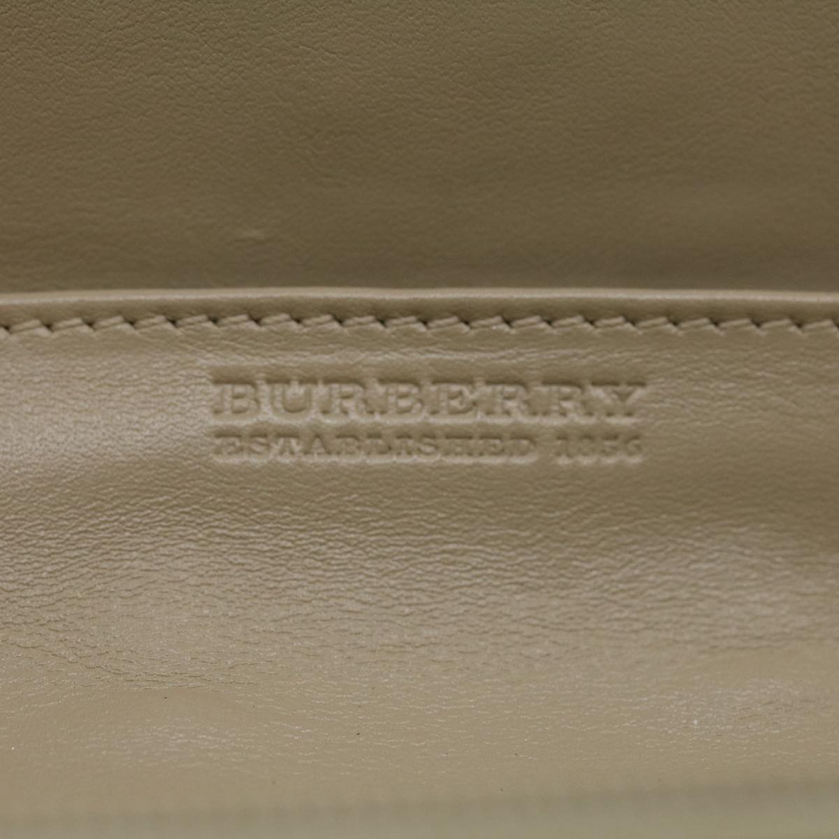 BURBERRY Long Wallet Enamel Beige Auth 30970