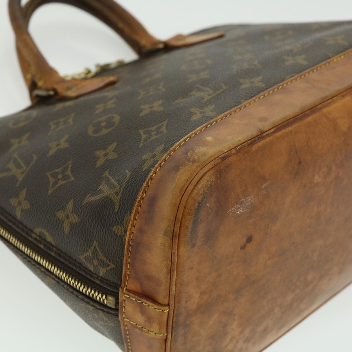 LOUIS VUITTON Monogram Alma Hand Bag M51130 LV Auth 31146