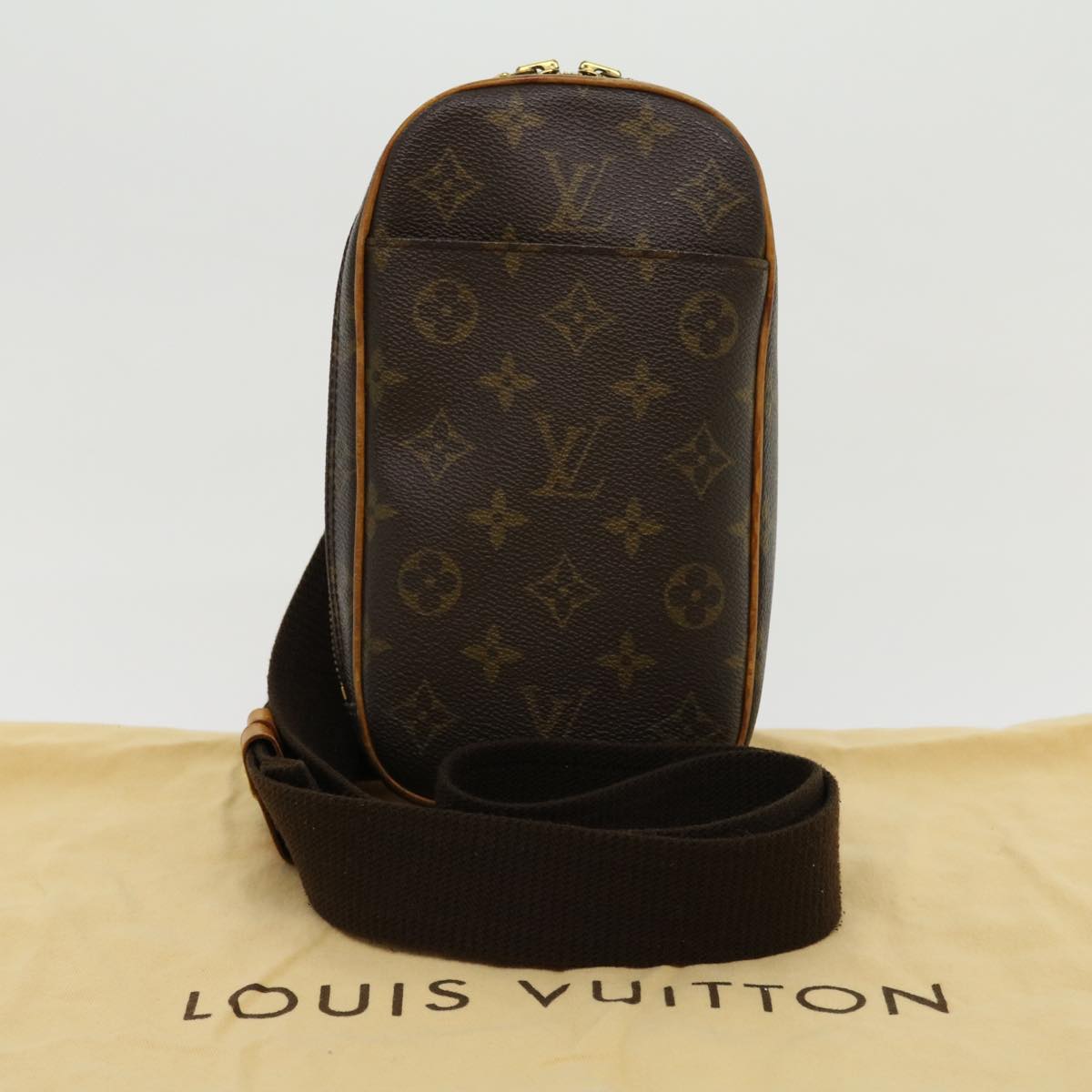 LOUIS VUITTON Monogram Pochette Gange Shoulder Bag M51870 LV Auth 31192