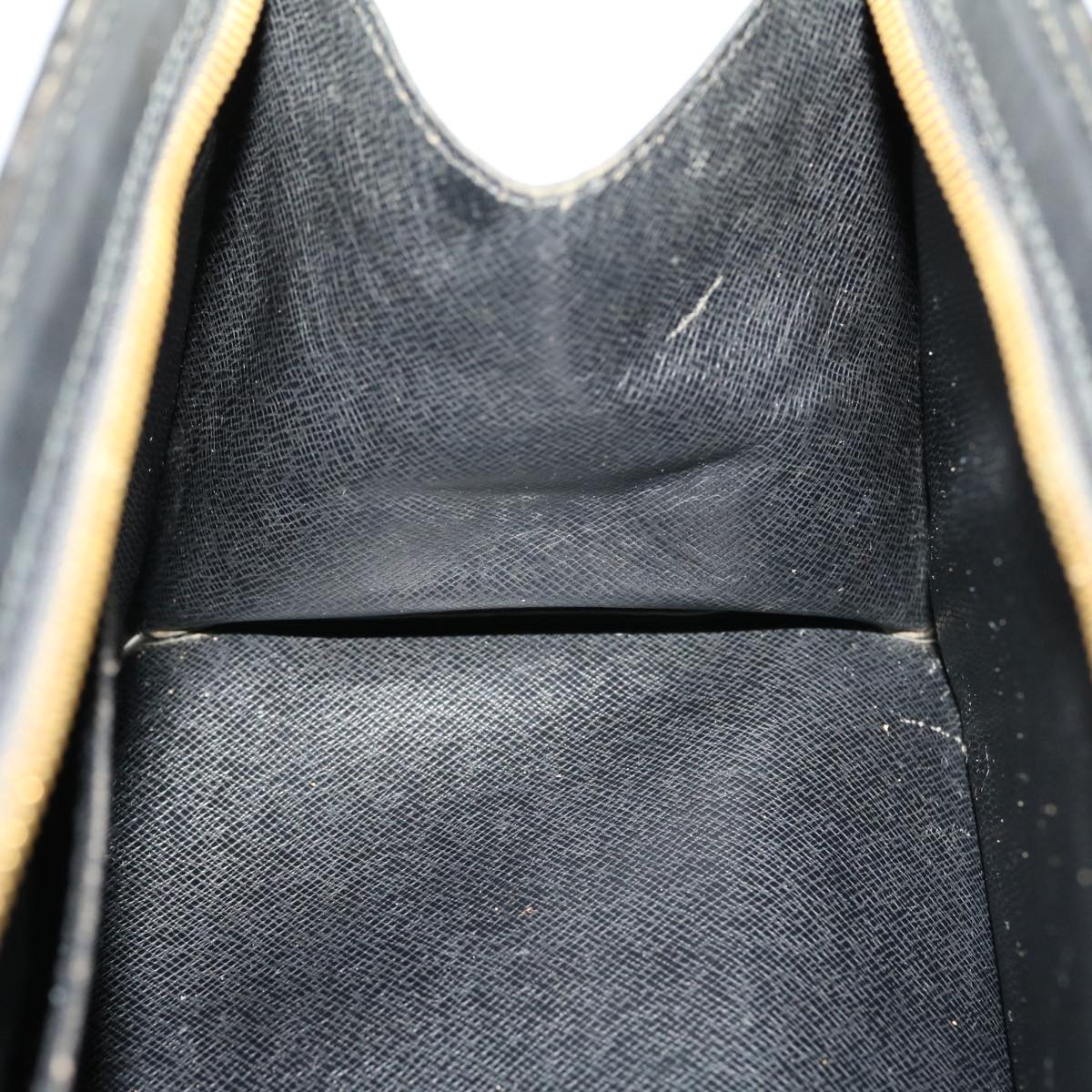 LOUIS VUITTON Epi Sac Triangle Hand Bag Black M52092 LV Auth 31204