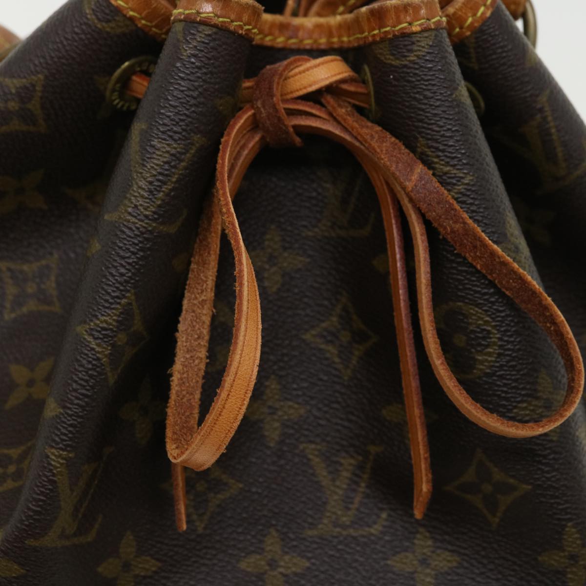 LOUIS VUITTON Monogram Noe Shoulder Bag M42224 LV Auth 31241