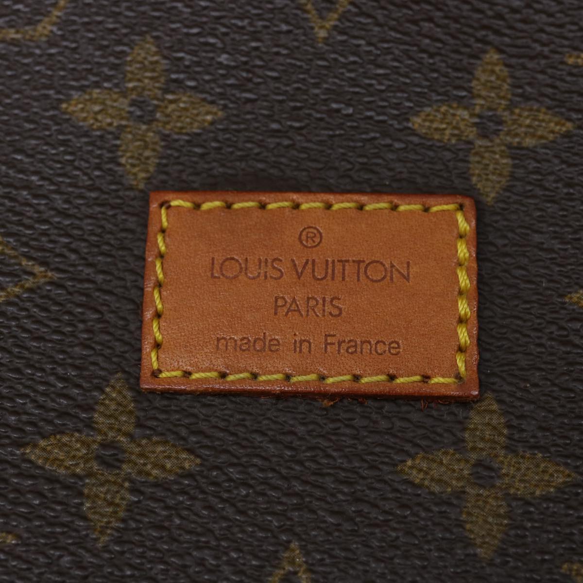 LOUIS VUITTON Monogram Saumur 30 Shoulder Bag M42256 LV Auth 31264