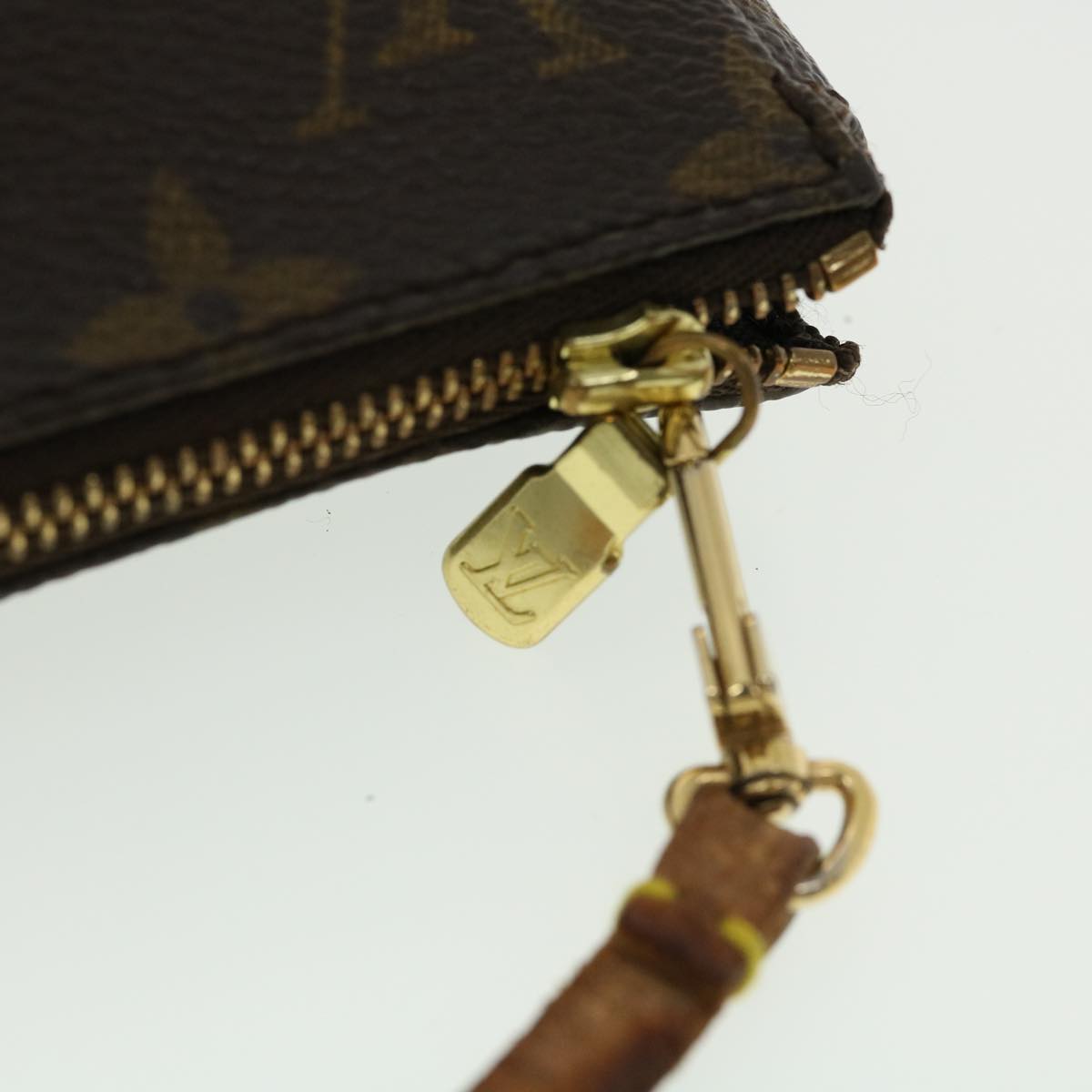 LOUIS VUITTON Monogram Pochette Accessoires Pouch M51980 LV Auth 31334