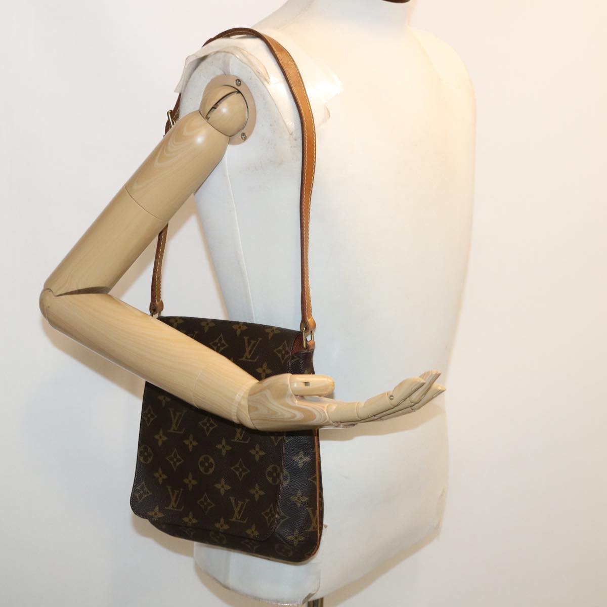 LOUIS VUITTON Monogram Musette Salsa Shoulder Bag M51258 LV Auth 31518