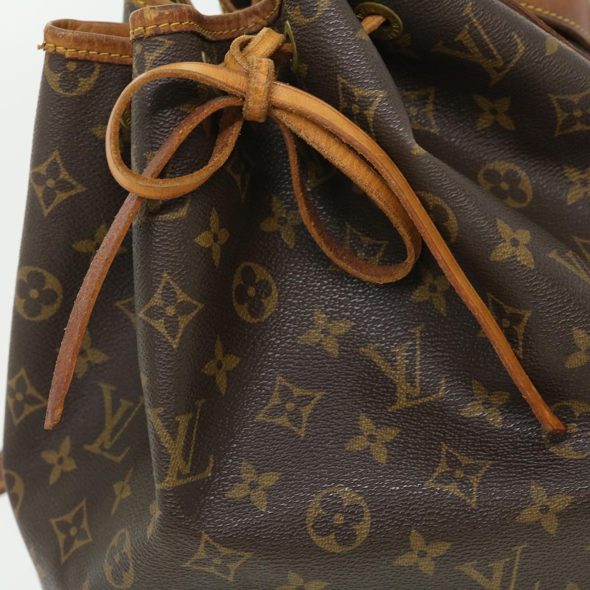 LOUIS VUITTON Monogram Noe Shoulder Bag M42224 LV Auth 31665