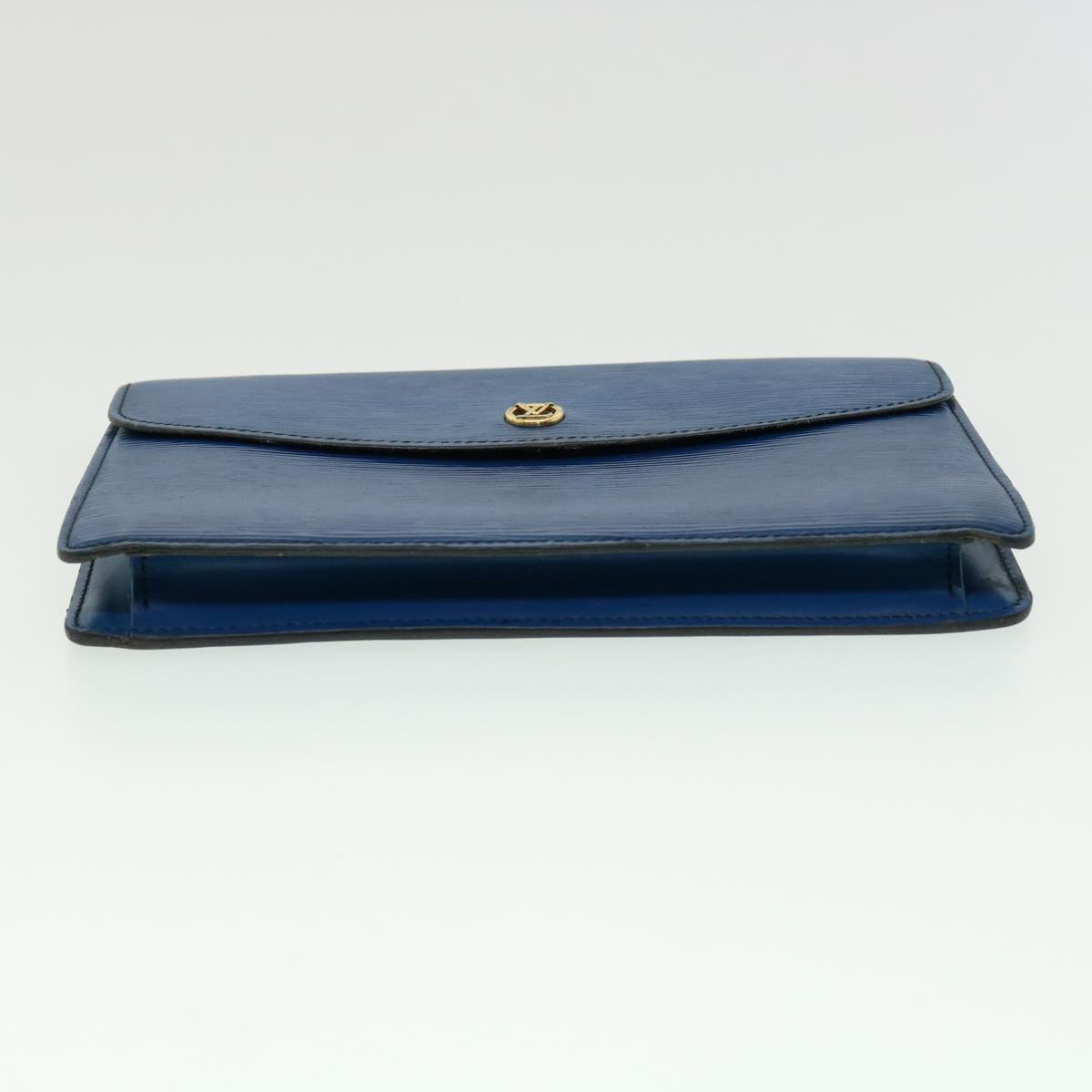 LOUIS VUITTON Epi Montagne 23 Clutch Bag Blue M52665 LV Auth 31693