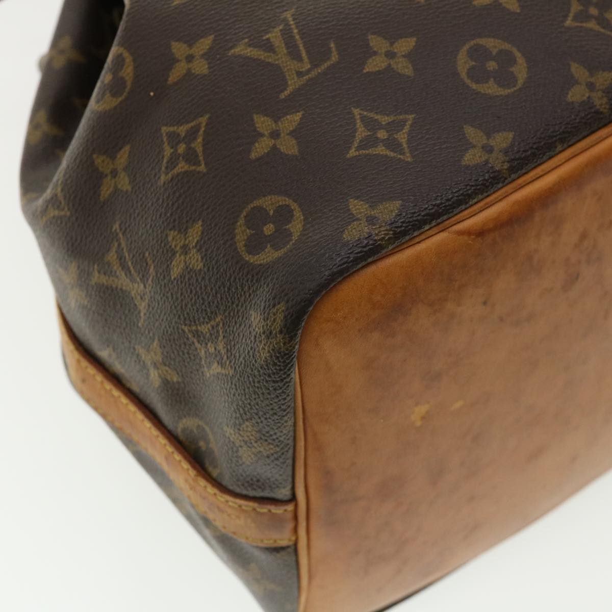 LOUIS VUITTON Monogram Petit Noe Shoulder Bag M42226 LV Auth 31912