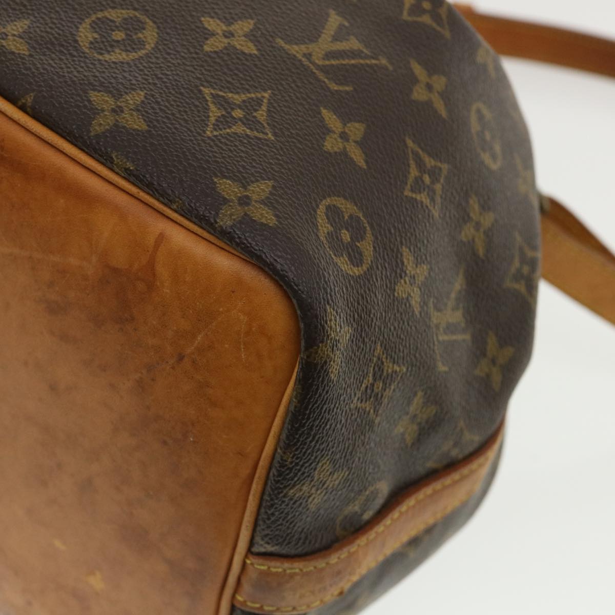 LOUIS VUITTON Monogram Petit Noe Shoulder Bag M42226 LV Auth 31912