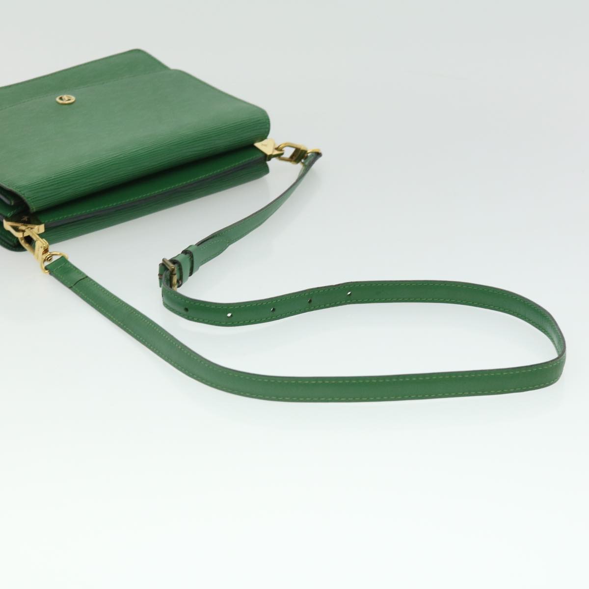 LOUIS VUITTON Epi Grenel Shoulder Bag Green M52364 LV Auth 31936