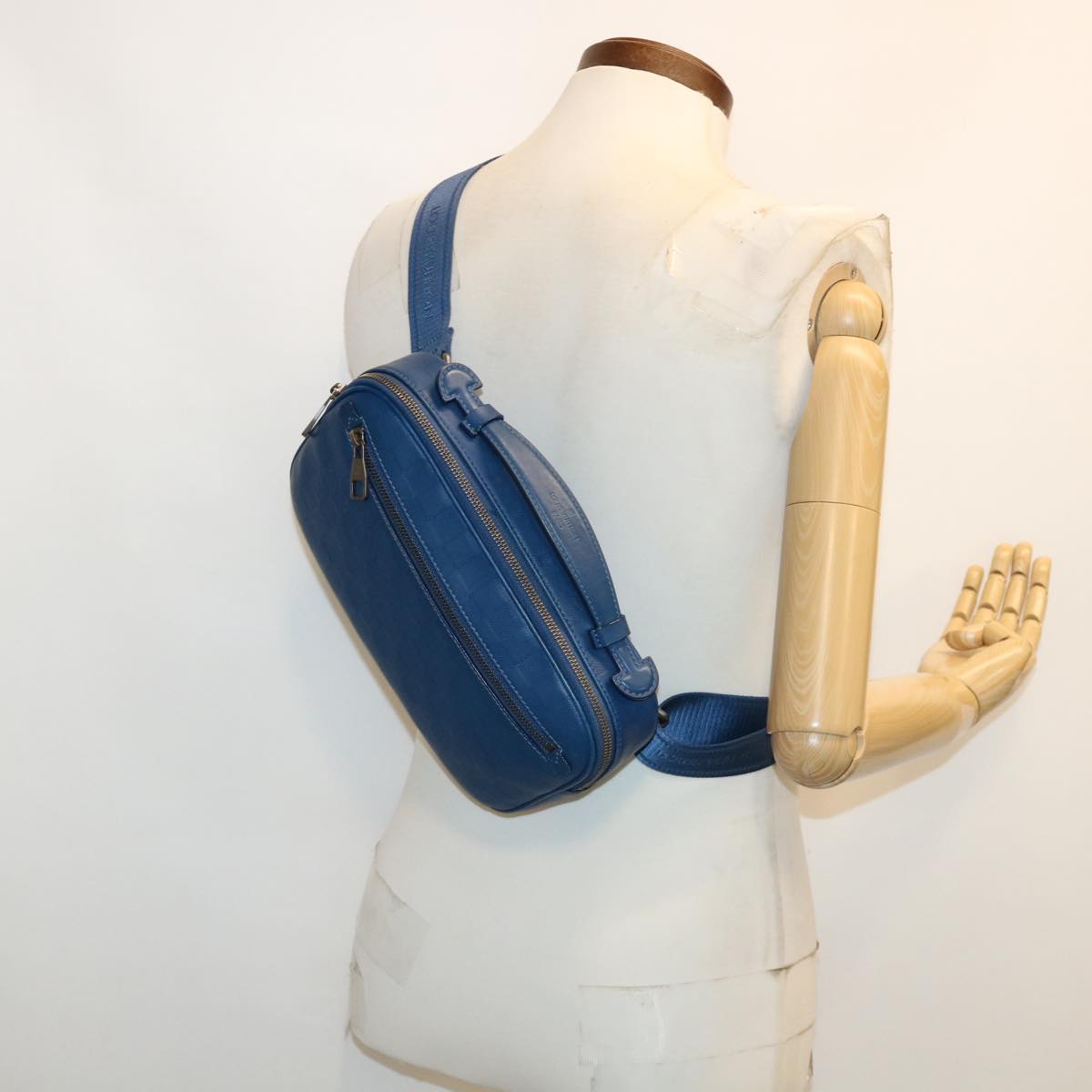 LOUIS VUITTON Damier Infini Ambreil Shoulder Bag Leather Blue N41354 LV  31997A