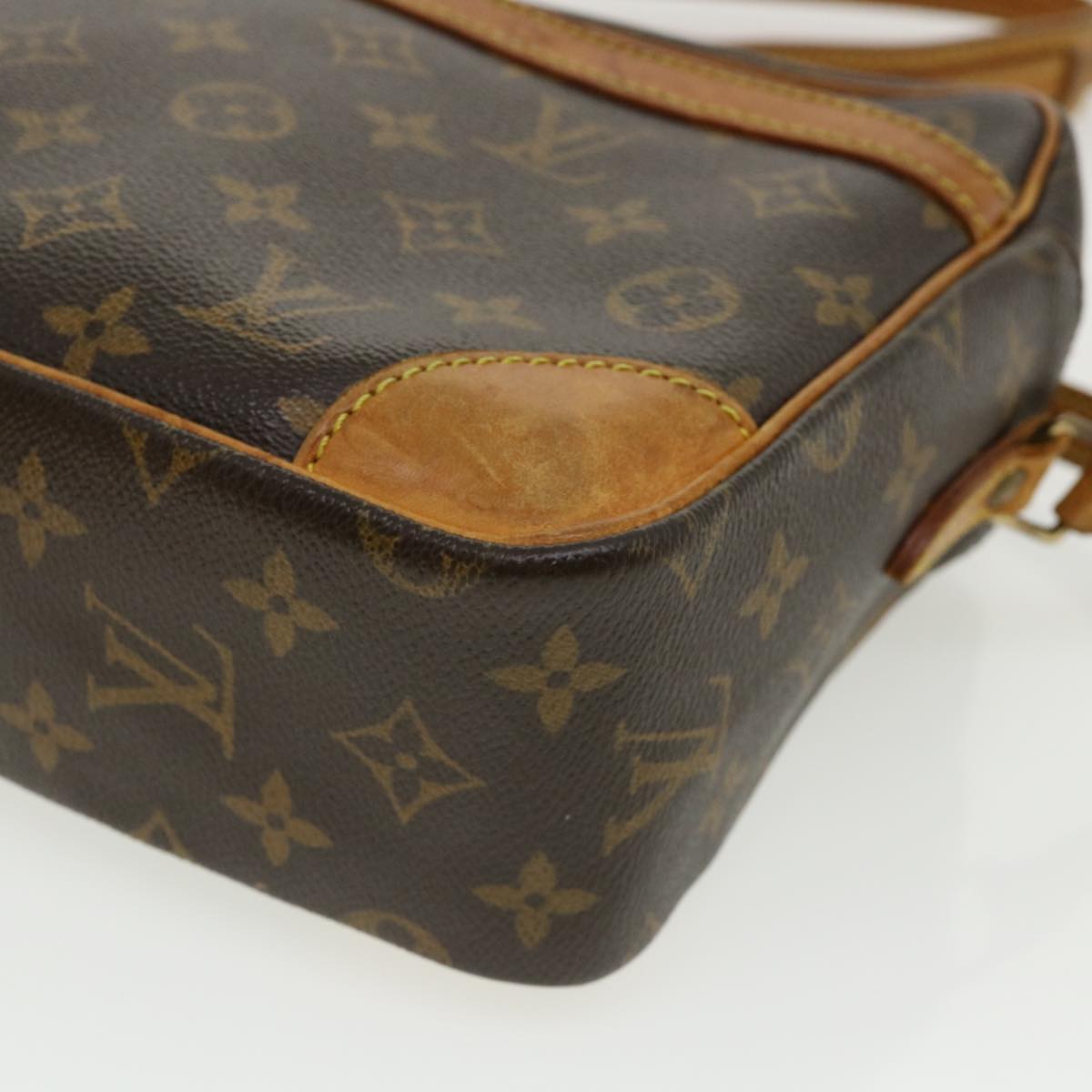 LOUIS VUITTON Monogram Trocadero 30 Shoulder Bag M51272 LV Auth 32043