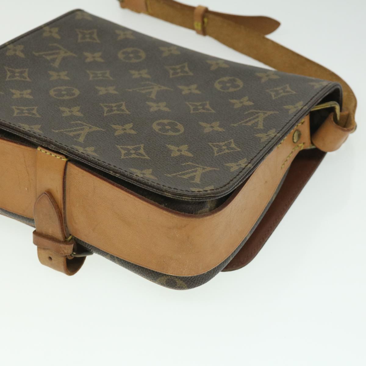 LOUIS VUITTON Monogram Cartouchiere MM Shoulder Bag M51253 LV Auth 32138