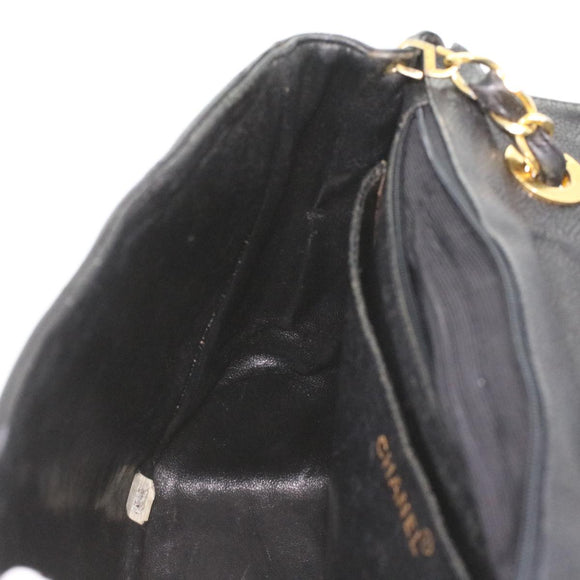 CHANEL Big Matelasse Turn Lock Shoulder Bag Caviar Skin Black CC Auth 32155A