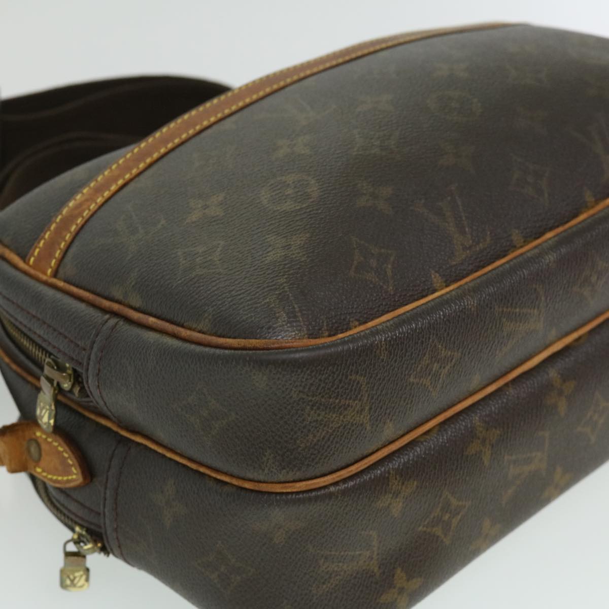 LOUIS VUITTON Monogram Reporter PM Shoulder Bag M45254 LV Auth 32169