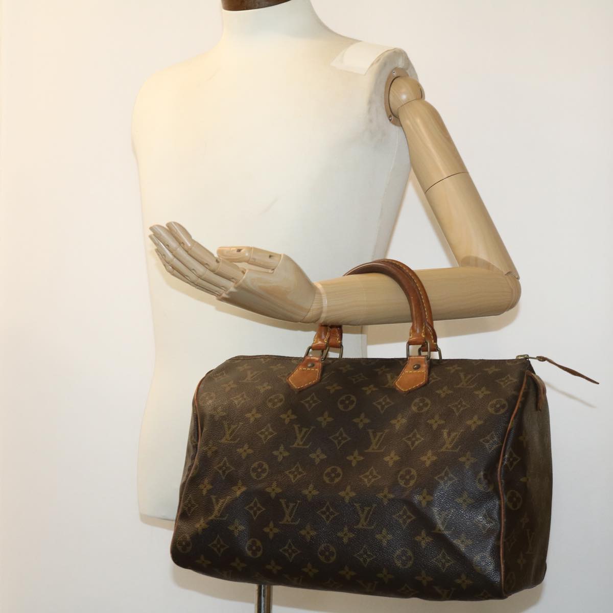 LOUIS VUITTON Monogram Speedy 35 Hand Bag M41524 LV Auth 32185