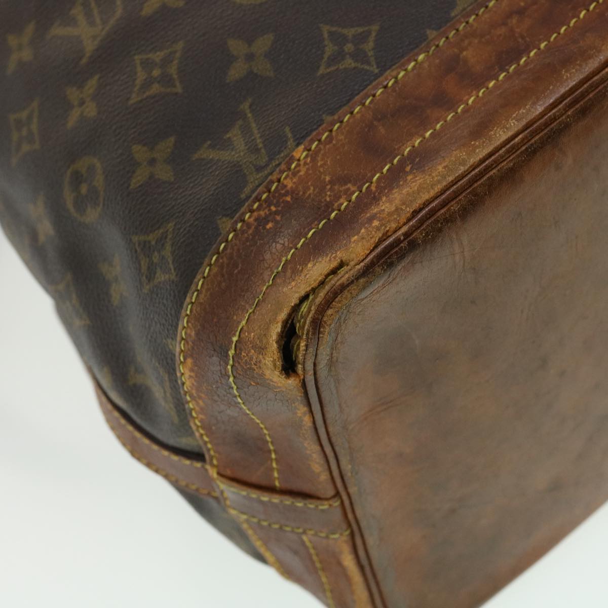 LOUIS VUITTON Monogram Noe Shoulder Bag M42224 LV Auth 32194