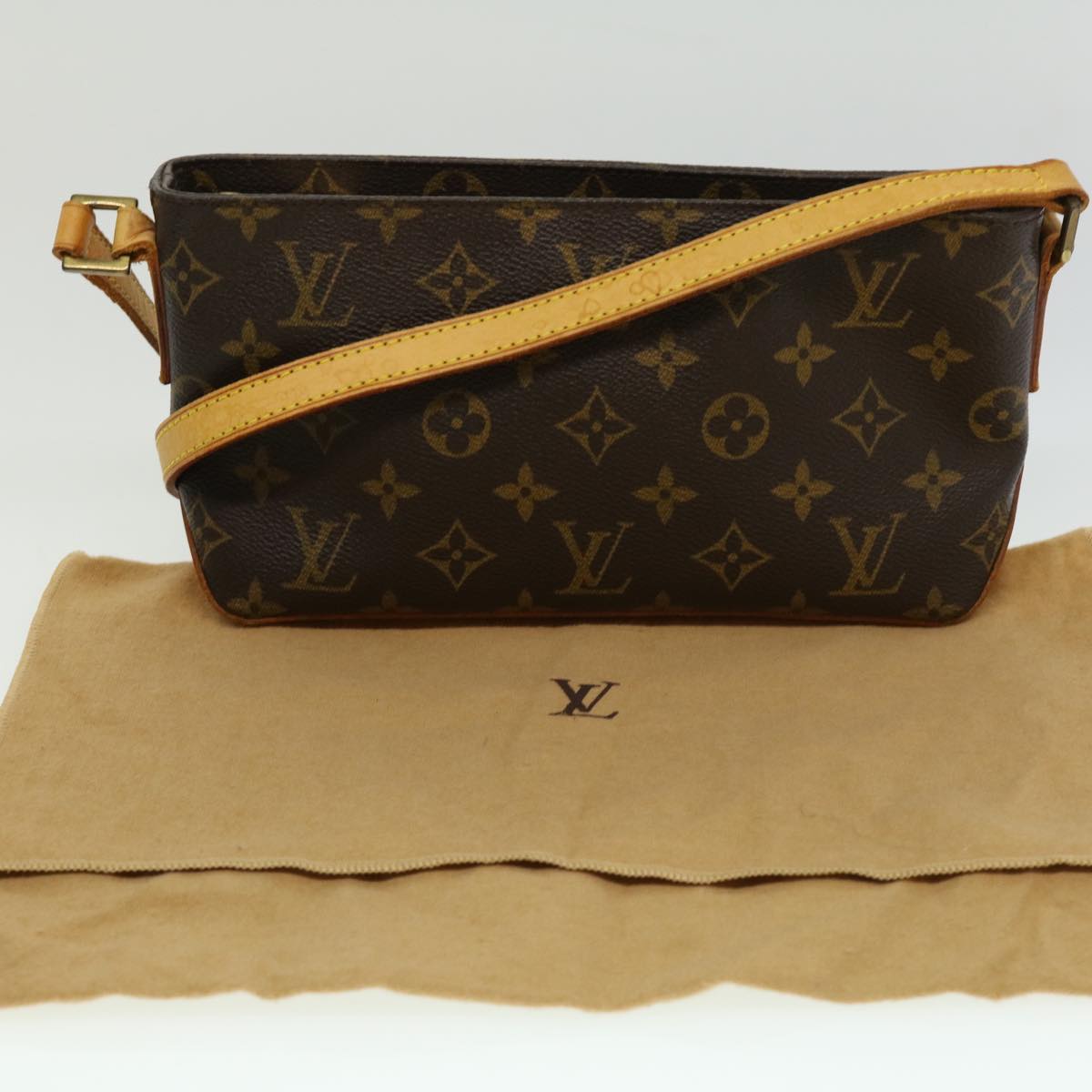 LOUIS VUITTON Monogram Trotteur Shoulder Bag M51240 LV Auth 32307