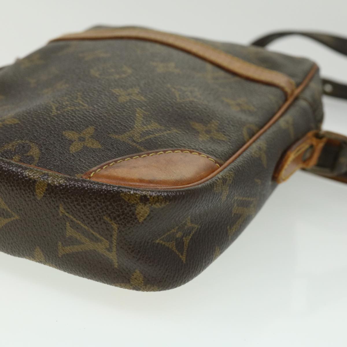 LOUIS VUITTON Monogram DanubeMM Shoulder Bag M45264 LV Auth 32336