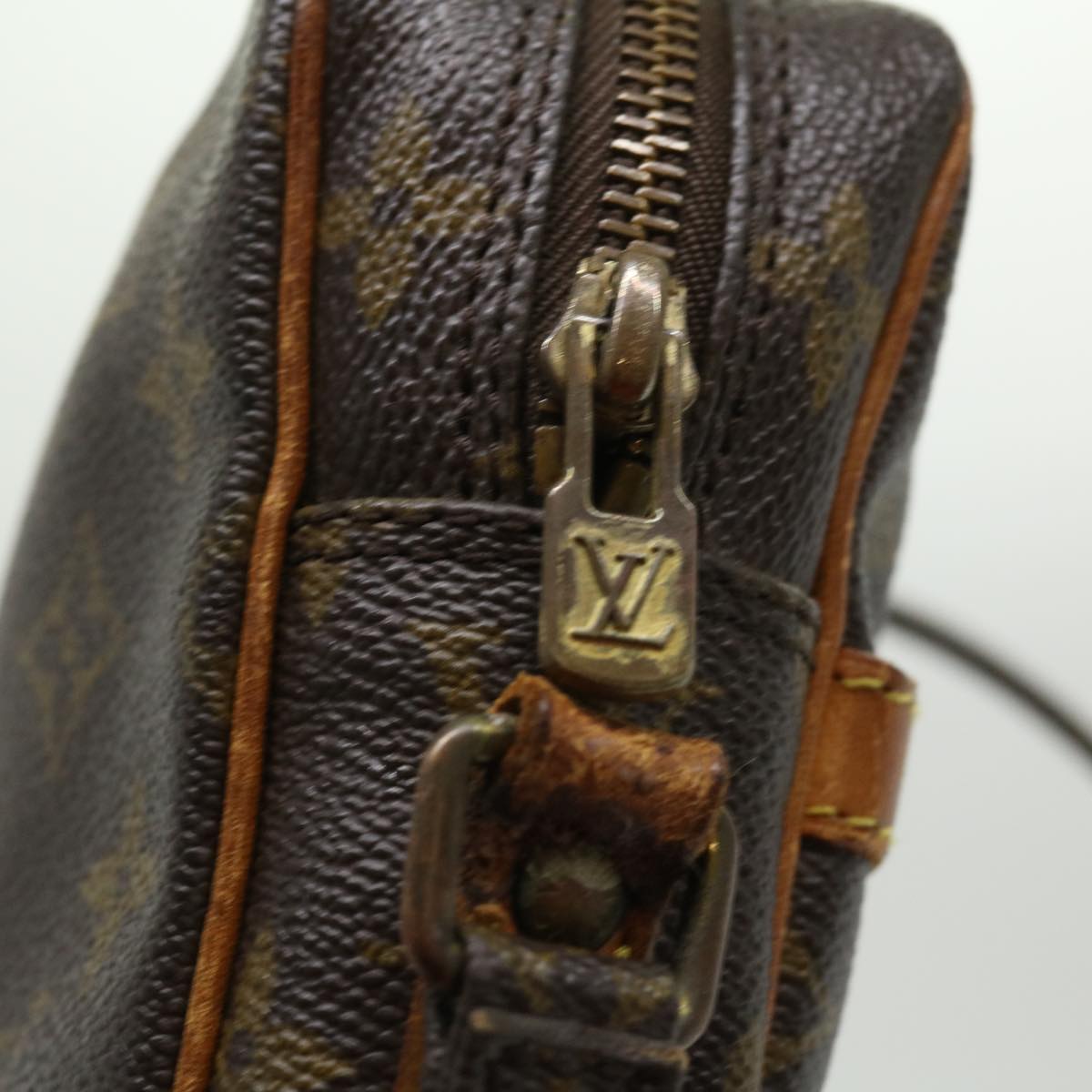 LOUIS VUITTON Monogram DanubeMM Shoulder Bag M45264 LV Auth 32336