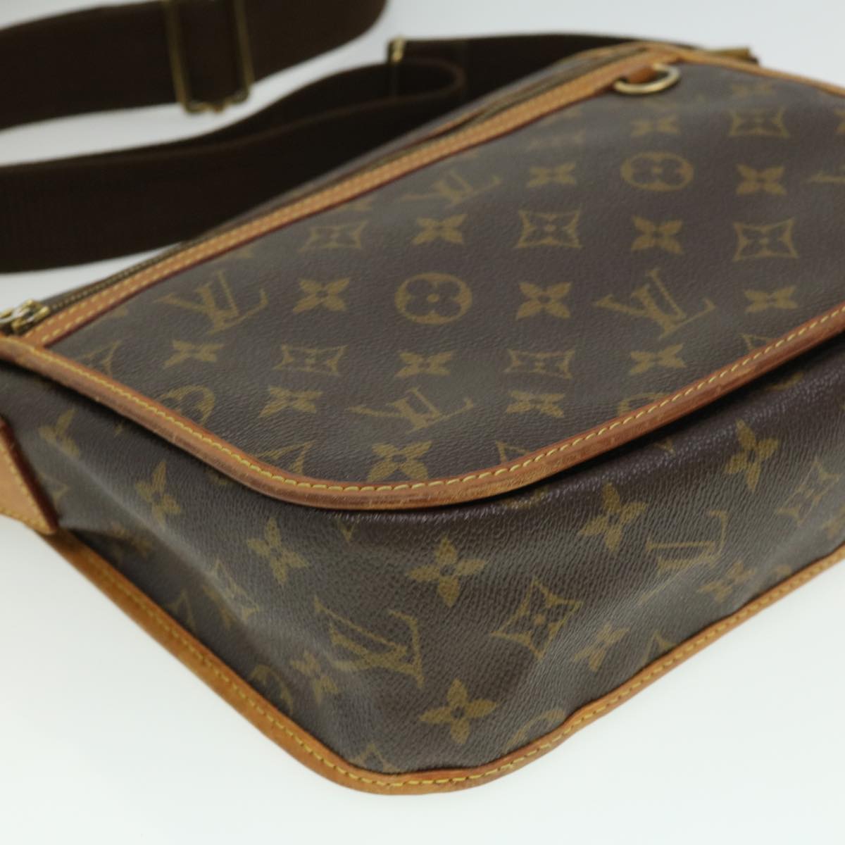 LOUIS VUITTON Monogram Messenger Bosphore PM Shoulder Bag M40106 LV Auth 32351