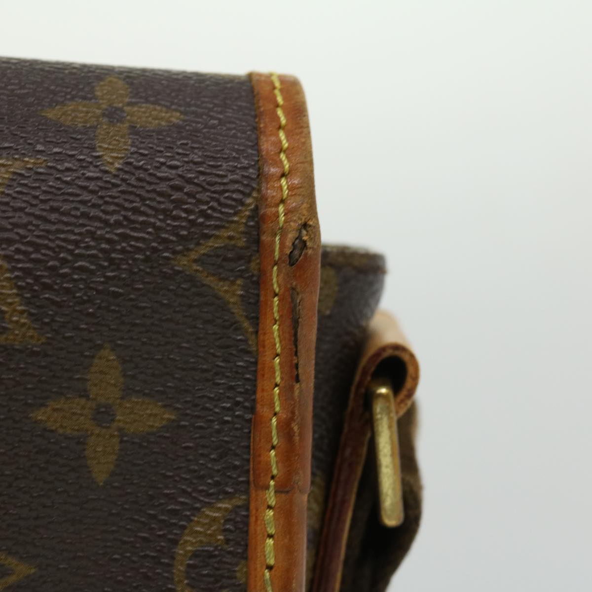 LOUIS VUITTON Monogram Messenger Bosphore PM Shoulder Bag M40106 LV Auth 32351