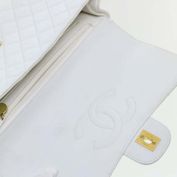 CHANEL Matelasse Pair Shoulder Bag Lamb Skin White CC Auth 32416A