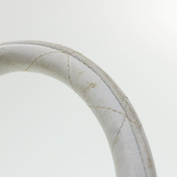 CHANEL Matelasse Pair Shoulder Bag Lamb Skin White CC Auth 32416A