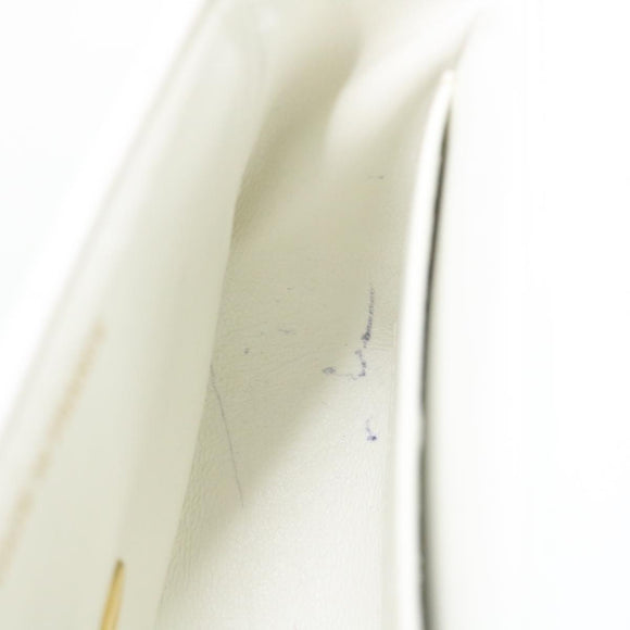 CHANEL Matelasse Pair Shoulder Bag Lamb Skin White CC Auth 32416A