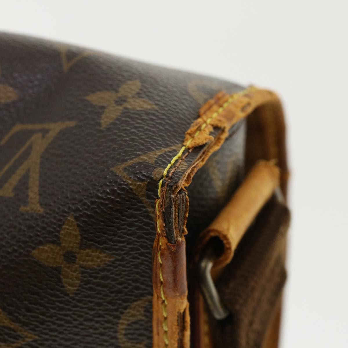 LOUIS VUITTON Monogram Messenger Bosphore PM Shoulder Bag M40106 LV Auth 32522