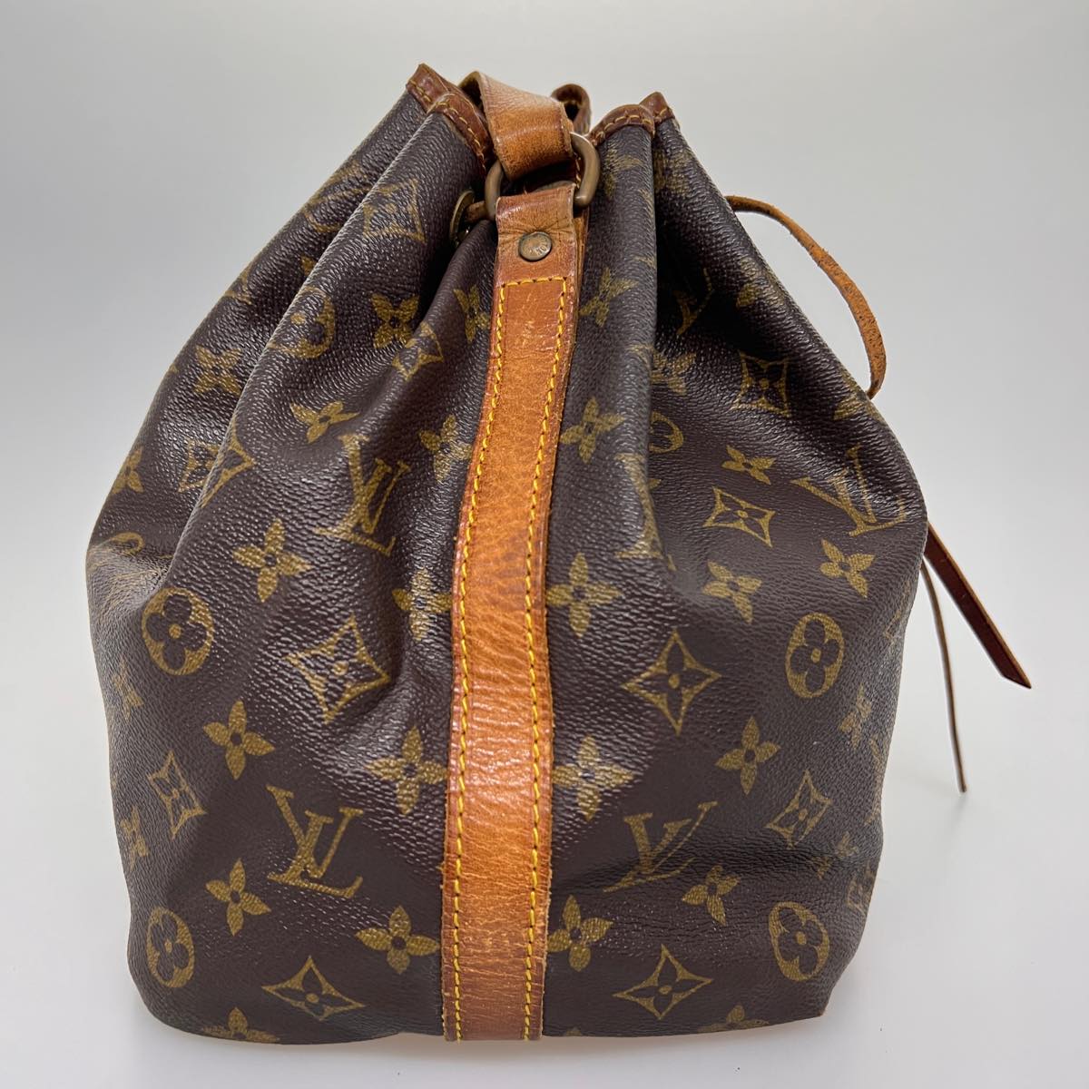 LOUIS VUITTON Monogram Petit Noe Shoulder Bag M42226 LV Auth 32554