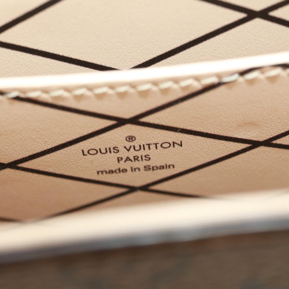 LOUIS VUITTON Reverse Pochette Trunk Vertical Shoulder Bag M67873 LV Auth 32652A