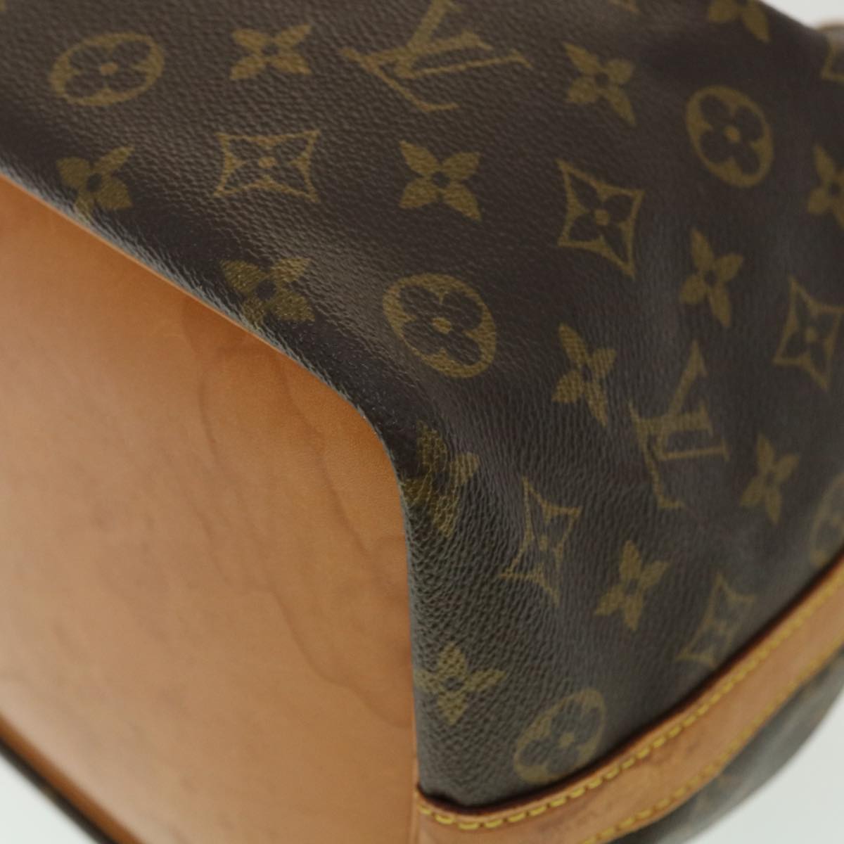 LOUIS VUITTON Monogram Petit Noe Shoulder Bag M42226 LV Auth 32733